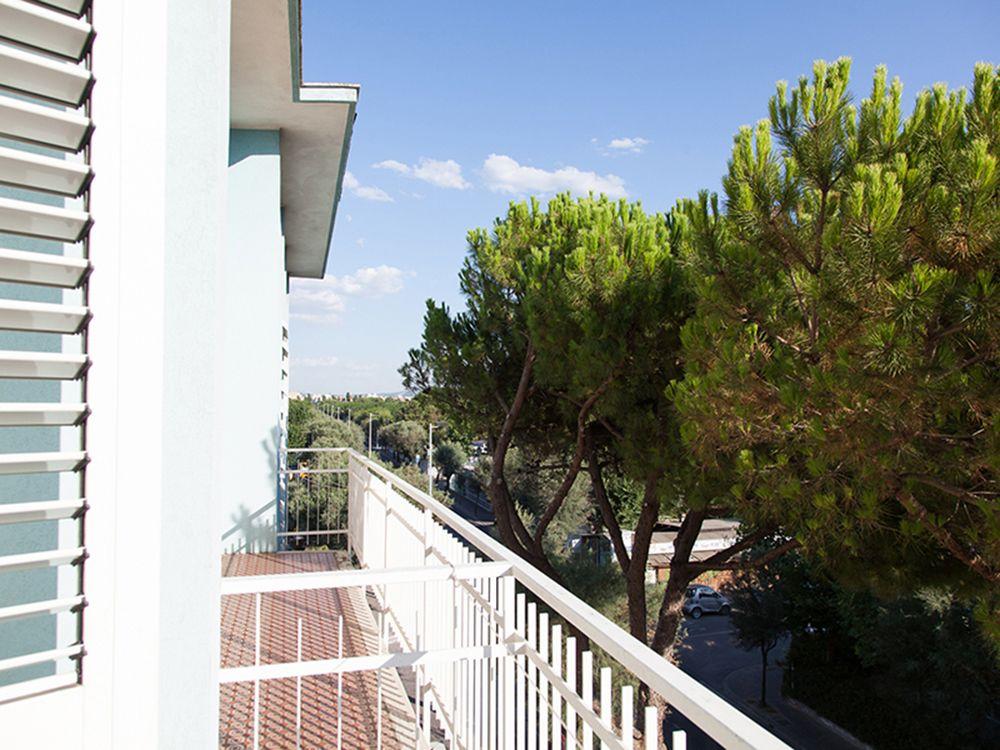 Hotel Vela D'Oro Riccione Esterno foto