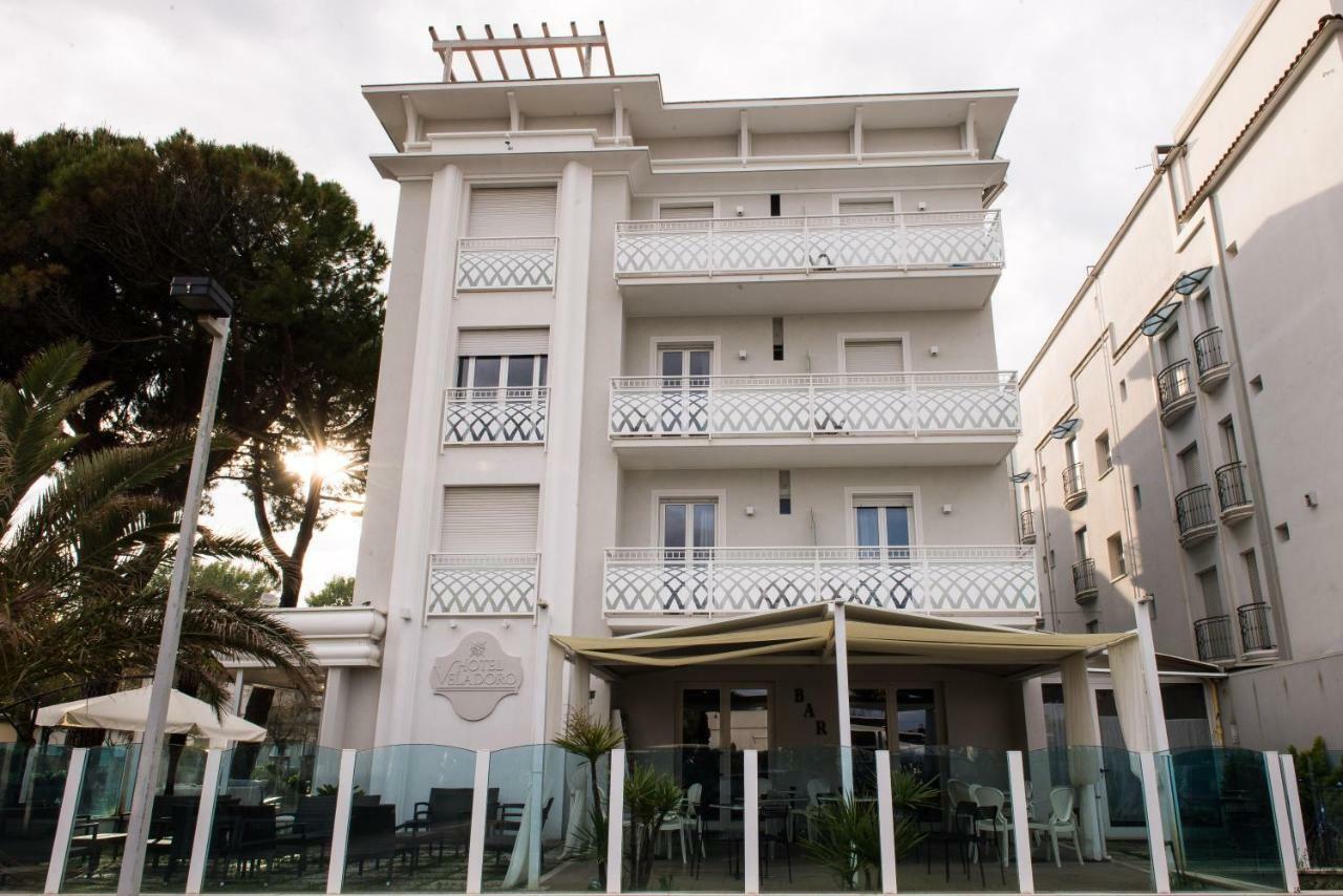Hotel Vela D'Oro Riccione Esterno foto